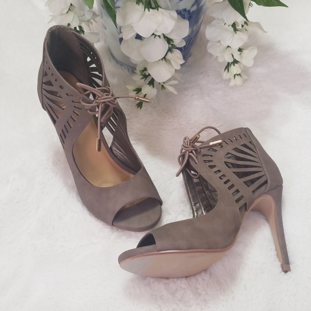 Gray Suede Stiletto Heels with Laser-Cut Design